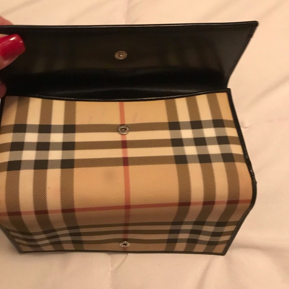Burberry wallet - Picture 3 of 3